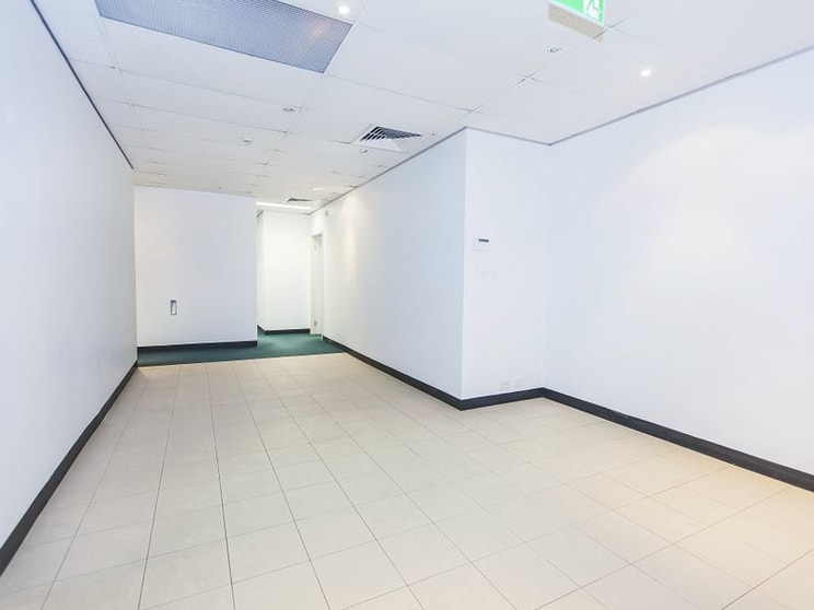 Click to view all images 1/345 Ann Street Brisbane City QLD 4000 - Image 2