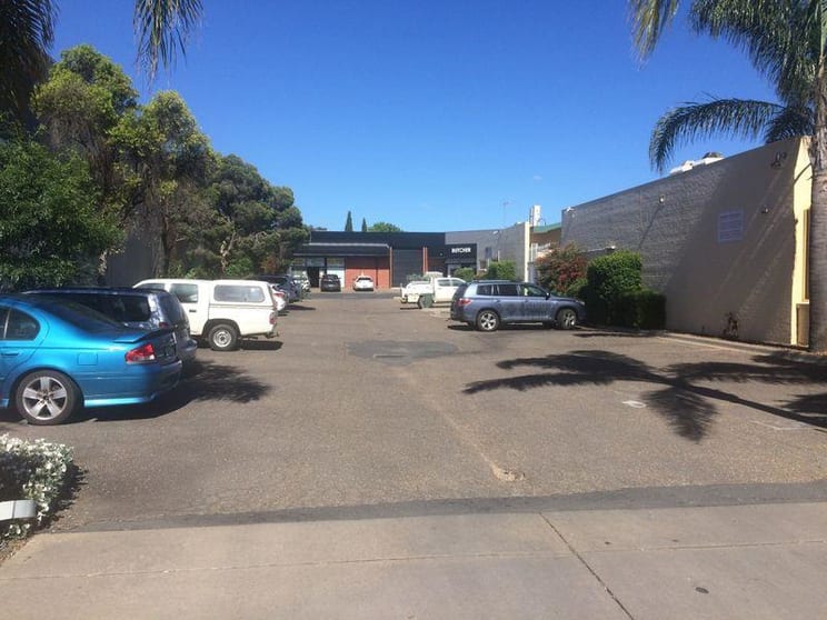 Click to view all images Suite 1-4/31 Forsyth Street Wagga Wagga NSW 2650 - Image 2