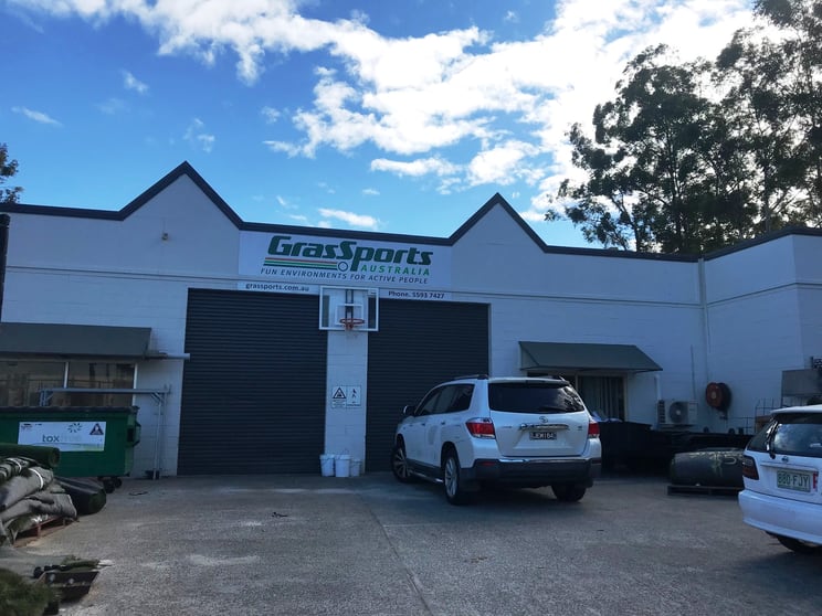 Click to view all images 2/1 Alex Fisher Drive Burleigh Heads QLD 4220 - Image 1