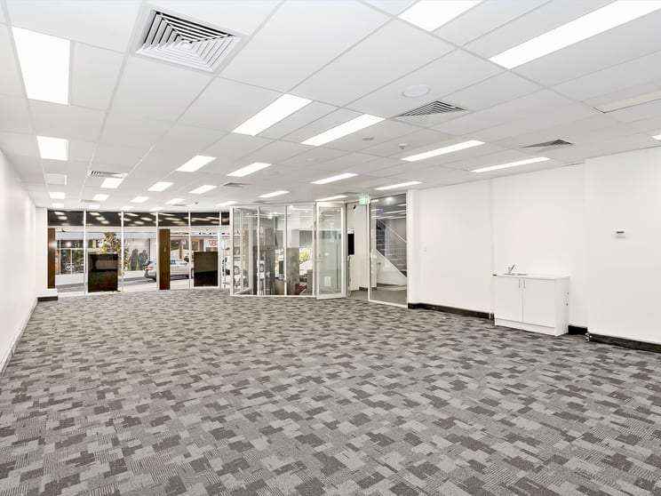 Click to view all images GF 172 Keira Street Wollongong NSW 2500 - Image 1