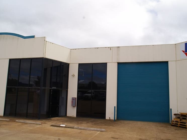 Click to view all images 4/13 Carrington Road Torrington QLD 4350 - Image 1