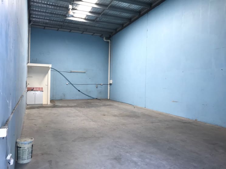 Click to view all images 2/17 Coghill Drive Currumbin Waters QLD 4223 - Image 2