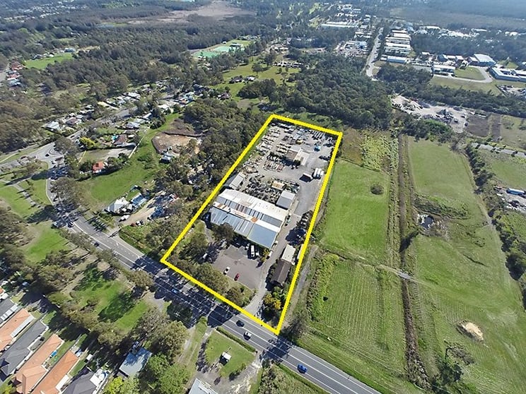 Click to view all images 2B 458 Pacific Highway Wyong NSW 2259 - Image 2