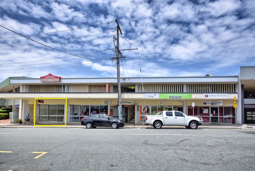 Click to view all images 4/45-47 Minchinton Street Caloundra QLD 4551 - Image 1