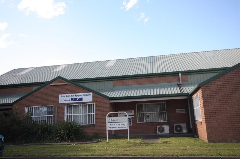 Click to view all images 2/4 Walter Street Singleton NSW 2330 - Image 1