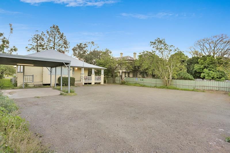 Click to view all images 90 George Street Singleton NSW 2330 - Image 2