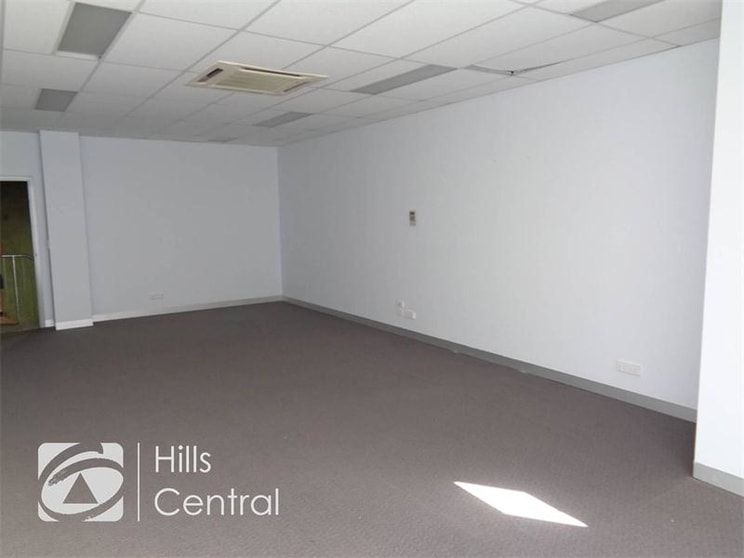 Click to view all images 21/252 New Line Road Dural NSW 2158 - Image 2