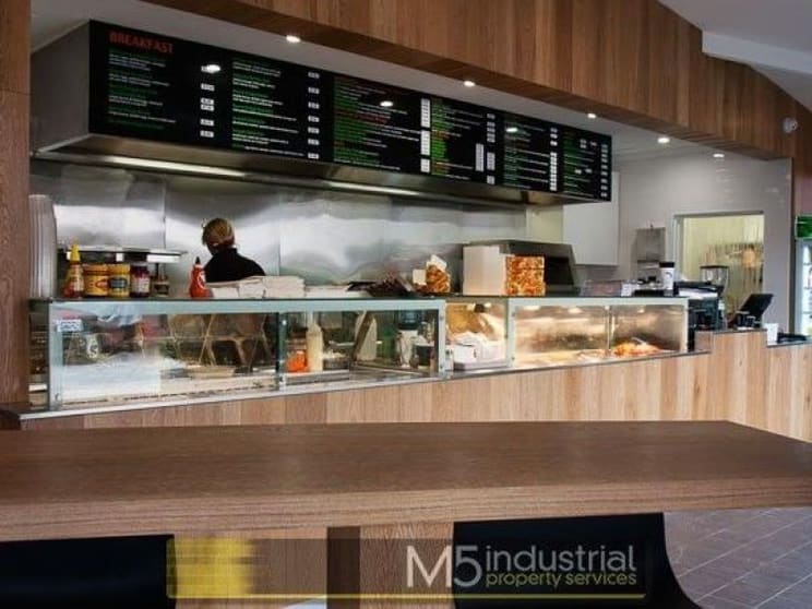 Click to view all images Kiosk/5-7 Hepher Road Campbelltown NSW 2560 - Image 1