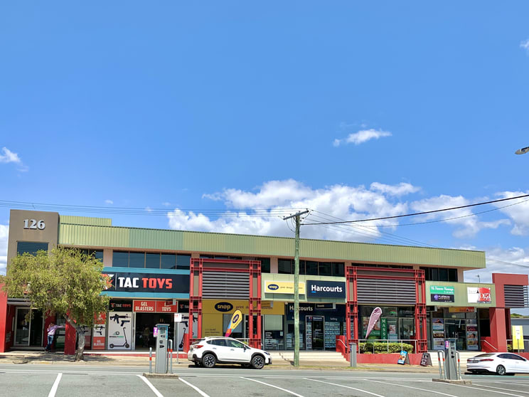 Click to view all images Suite 5/126 Scarborough Street Southport QLD 4215 - Image 3