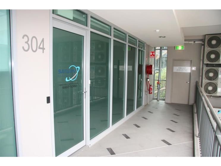 Click to view all images Lane Cove NSW 2066 - Image 3