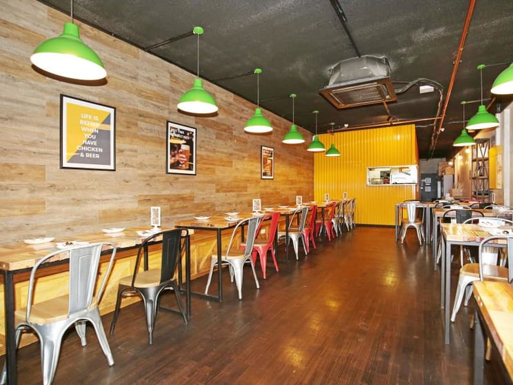 Click to view all images 78A Acland Street St Kilda VIC 3182 - Image 1