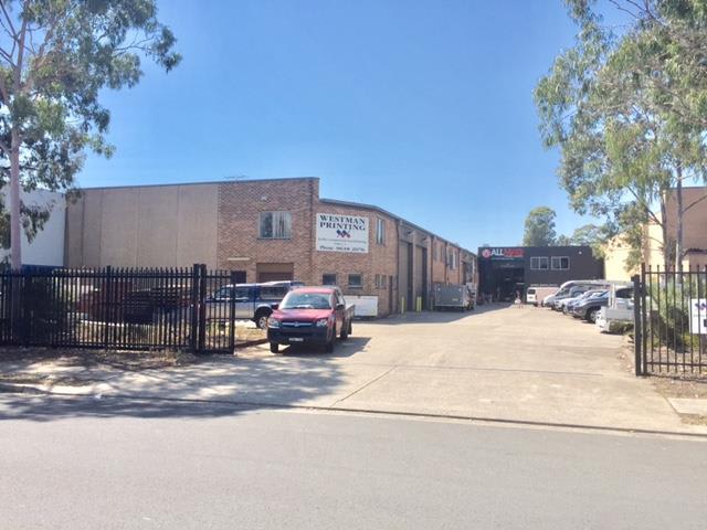 Click to view all images 3 York Road Ingleburn NSW 2565 - Image 1