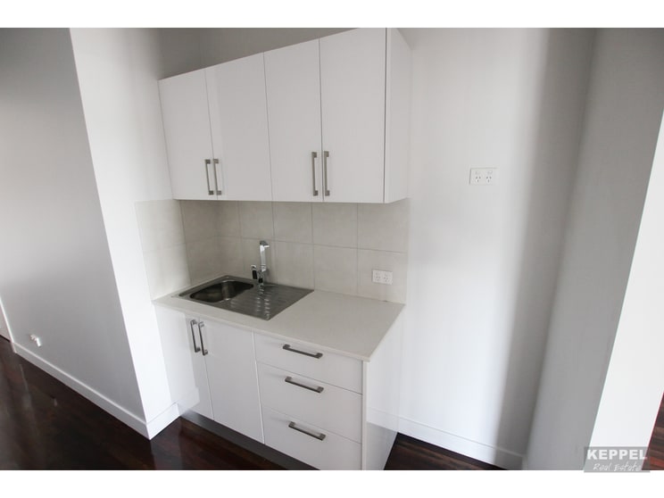 Click to view all images 5/50 James Street Yeppoon QLD 4703 - Image 3