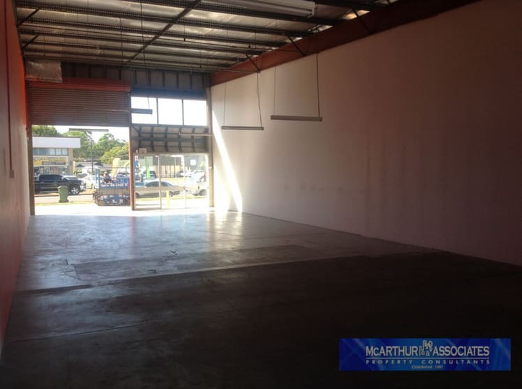 Click to view all images Lawnton QLD 4501 - Image 2