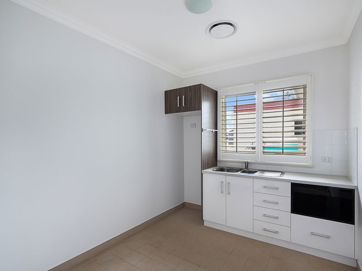 Click to view all images 138 Mort Street Toowoomba City QLD 4350 - Image 3