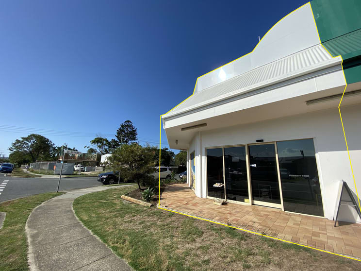 Click to view all images 2/46 Sixth Avenue Palm Beach QLD 4221 - Image 2