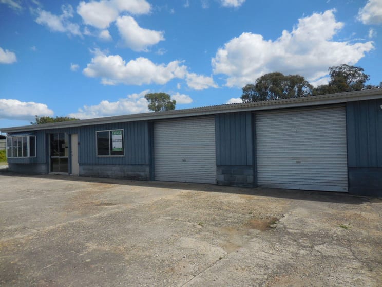 Click to view all images Deception Bay QLD 4508 - Image 1
