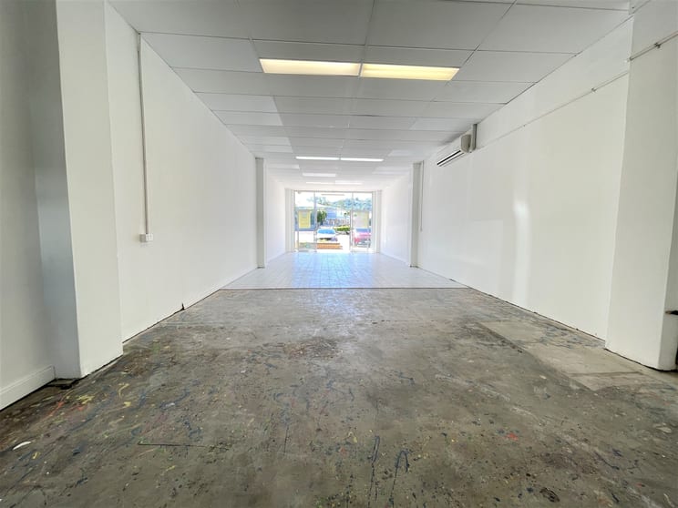 Click to view all images 2/145 Bryants Road Loganholme QLD 4129 - Image 3