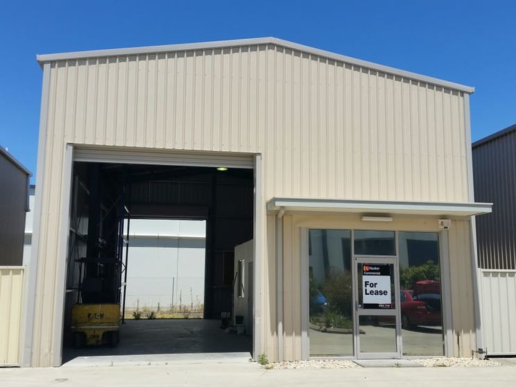 Click to view all images 4/8 Amsterdam Circuit Wyong NSW 2259 - Image 3