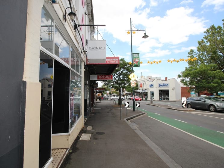 Click to view all images 530 Macaulay Road Kensington VIC 3031 - Image 2