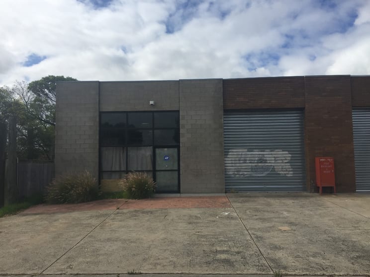 Click to view all images 50 Crown Avenue Mordialloc VIC 3195 - Image 1