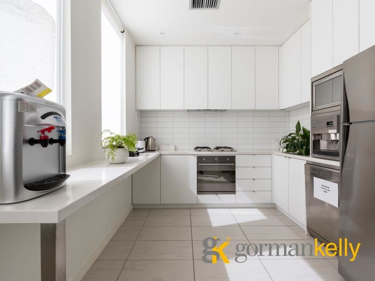 Click to view all images 97 Green Street Cremorne VIC 3121 - Image 3