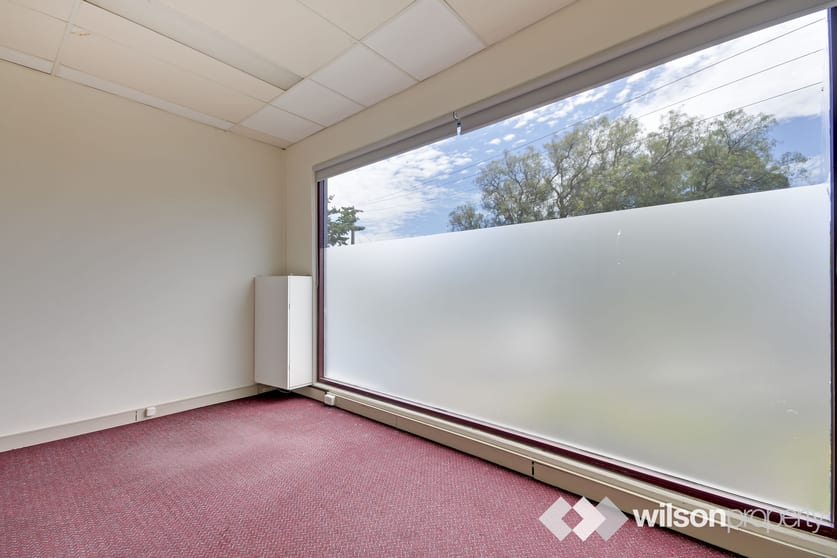 Click to view all images 3/41 Breed Street Traralgon VIC 3844 - Image 3