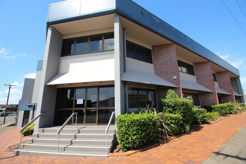 Click to view all images 1/632 Ruthven Street Toowoomba QLD 4350 - Image 1