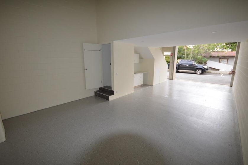 Click to view all images Kirra QLD 4225 - Image 2
