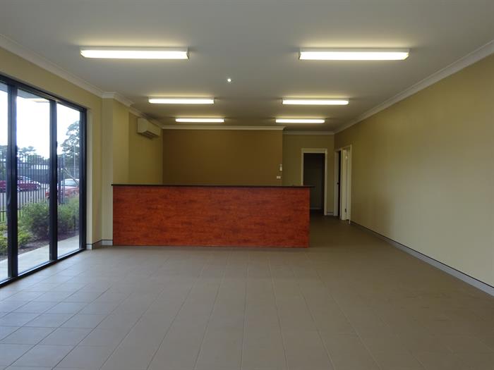 Click to view all images 5 Archibald Place Heatherbrae NSW 2324 - Image 2