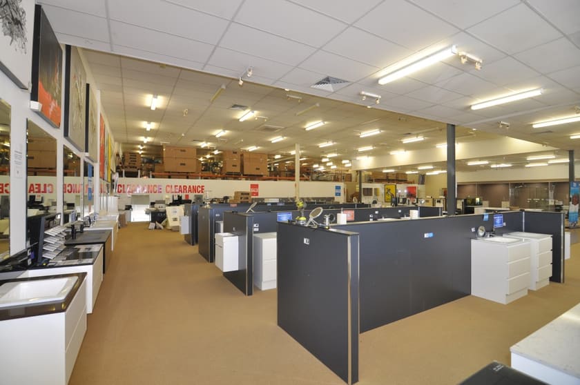 Click to view all images Shop 9/36 Kings Road Hyde Park QLD 4812 - Image 3