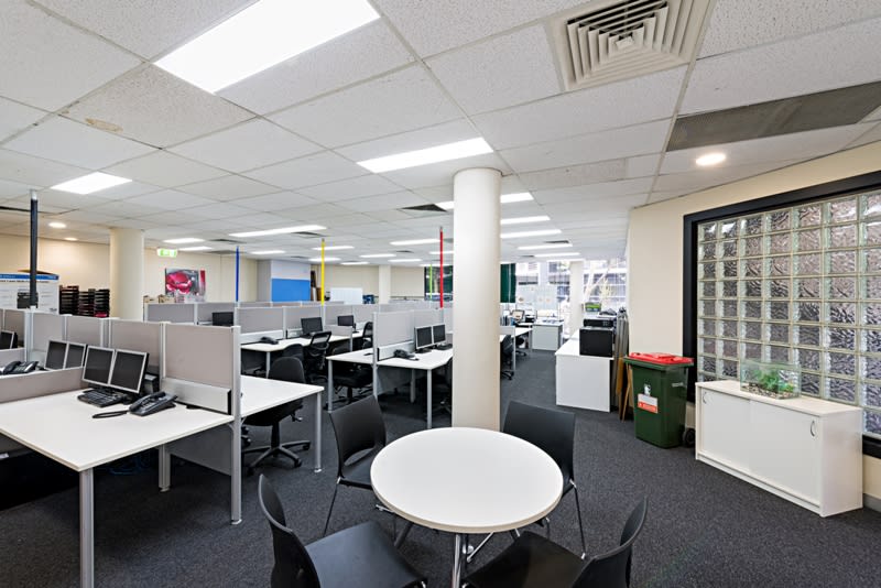 Click to view all images Unit 2/38-40 Prospect Street Box Hill VIC 3128 - Image 3