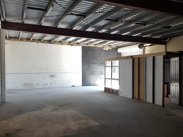 3/4 Commerce Avenue Warana QLD 4575 - Image 1