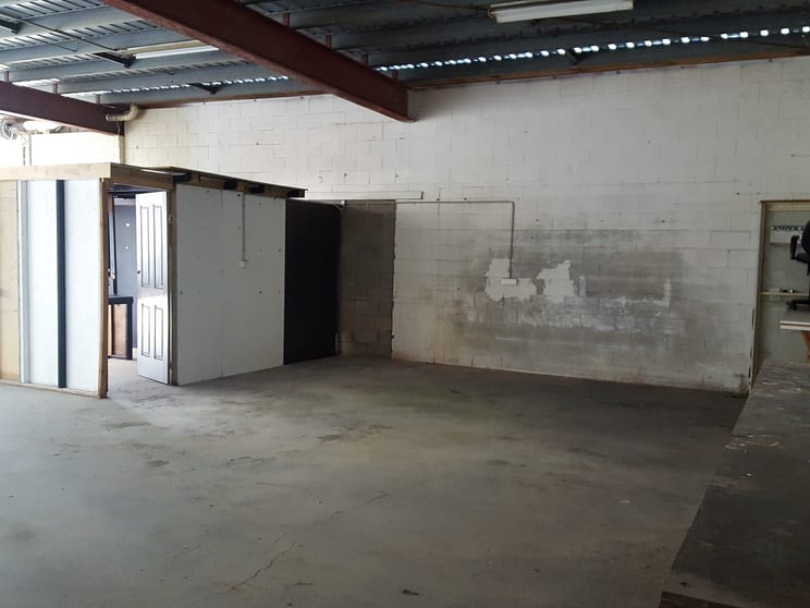 3/4 Commerce Avenue Warana QLD 4575 - Image 3