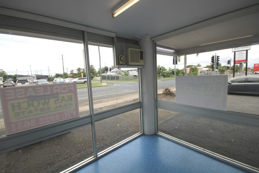 Click to view all images 34 MAIN STREET Park Avenue QLD 4701 - Image 3