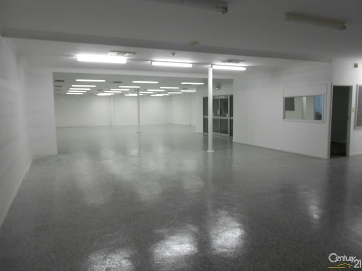 Click to view all images 25 Stanley Street Rockhampton City QLD 4700 - Image 3