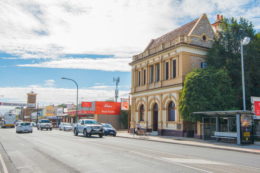 Click to view all images 33 Murray Street Gawler SA 5118 - Image 3