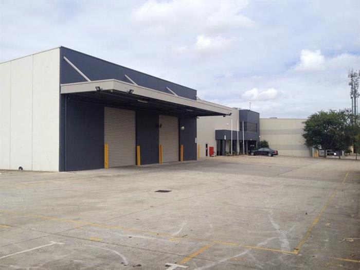 Click to view all images 16 Tarmac Drive Tullamarine VIC 3043 - Image 2