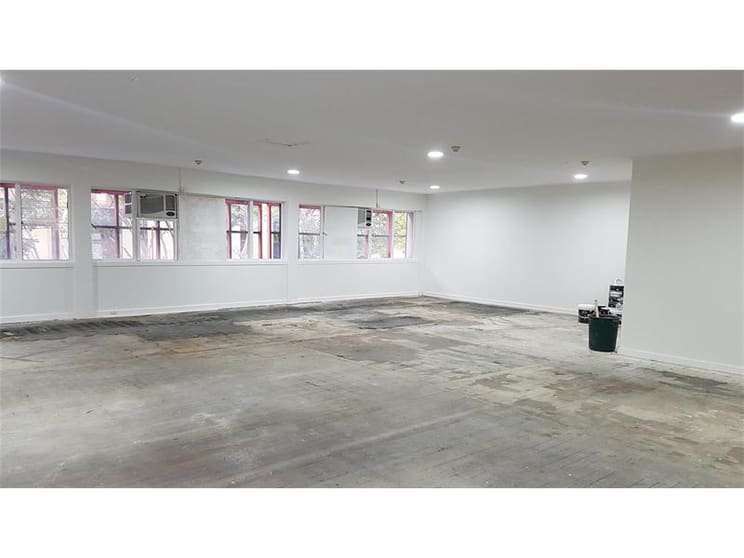 Click to view all images 134 Adelaide Street Brisbane City QLD 4000 - Image 3