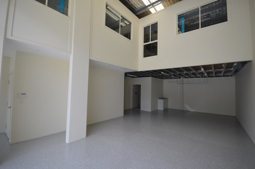 Click to view all images Burleigh Heads QLD 4220 - Image 1