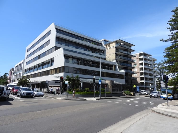 Click to view all images 407/39 East Esplanade Manly NSW 2095 - Image 2
