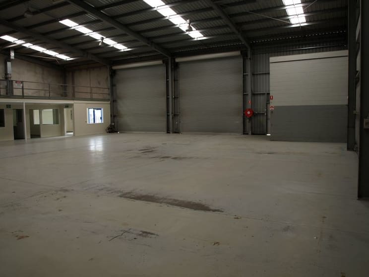 Click to view all images 3/78 Carrington Road Torrington QLD 4350 - Image 3