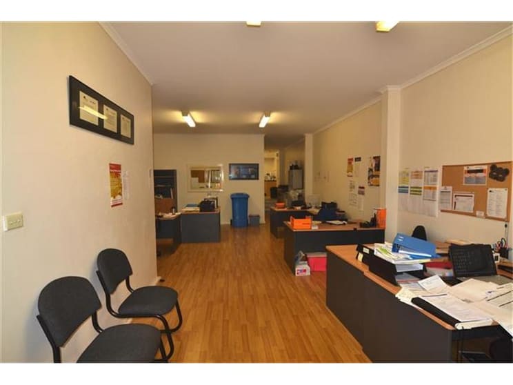Click to view all images Suite 1/70 Station Street Waratah NSW 2298 - Image 2