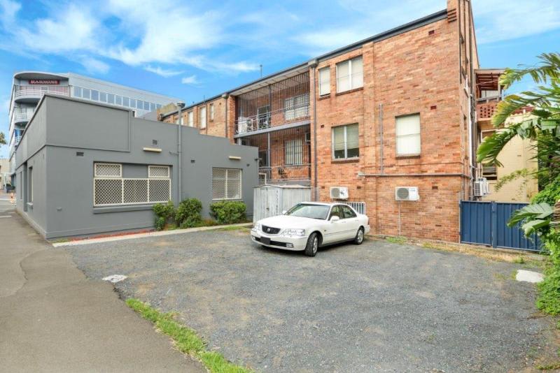 Click to view all images 68 Market Street Wollongong NSW 2500 - Image 3