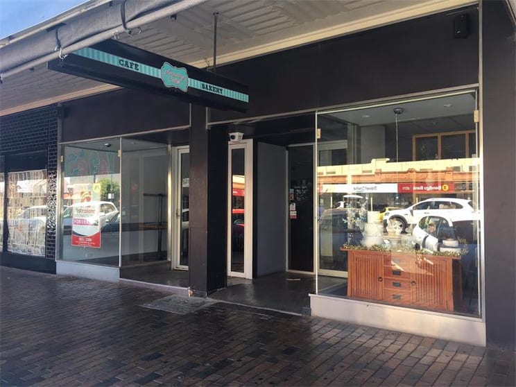 Click to view all images 138 & 138A Eighth Street Mildura VIC 3500 - Image 2