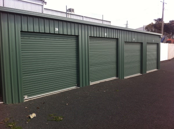 Click to view all images 2 Fotheringham street Warrnambool VIC 3280 - Image 2