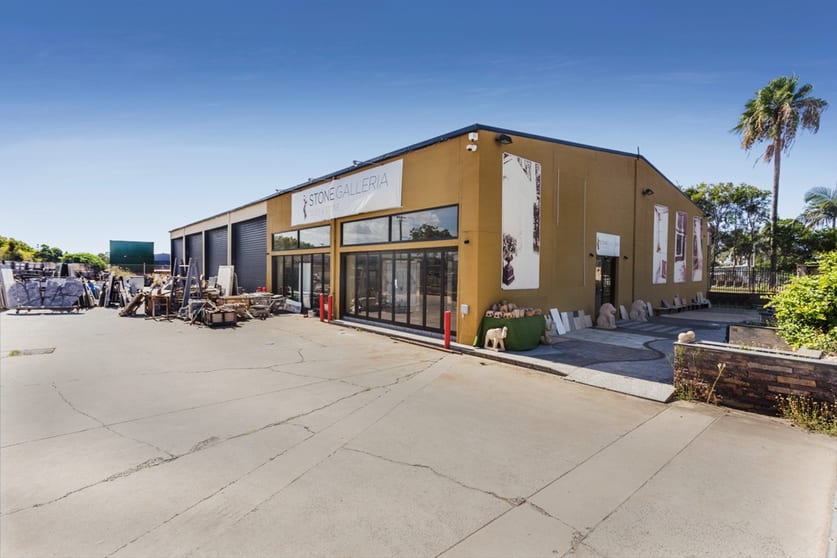 Click to view all images 8 Sugarmill Road Pinkenba QLD 4008 - Image 2