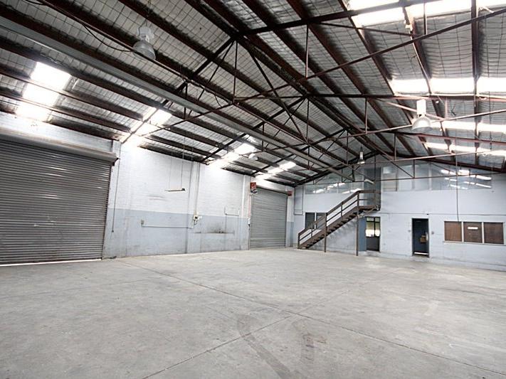 Click to view all images 13 Greenaway Street Bulleen VIC 3105 - Image 1