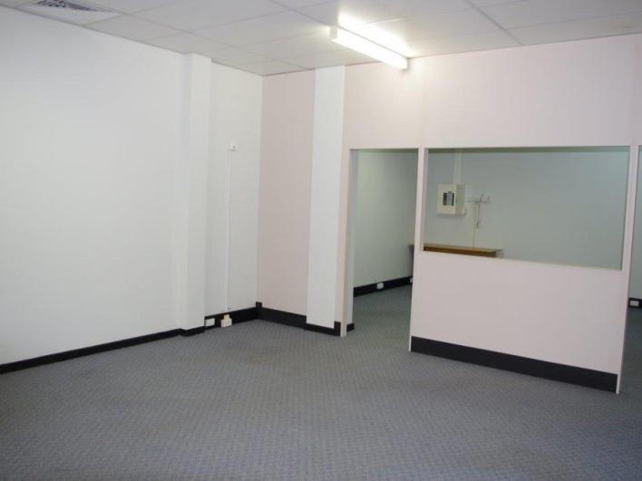 Click to view all images SHOP 23/27-45. William Street Fremantle WA 6160 - Image 3