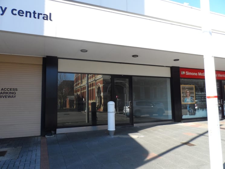 Click to view all images 8 Market Street Fremantle WA 6160 - Image 2